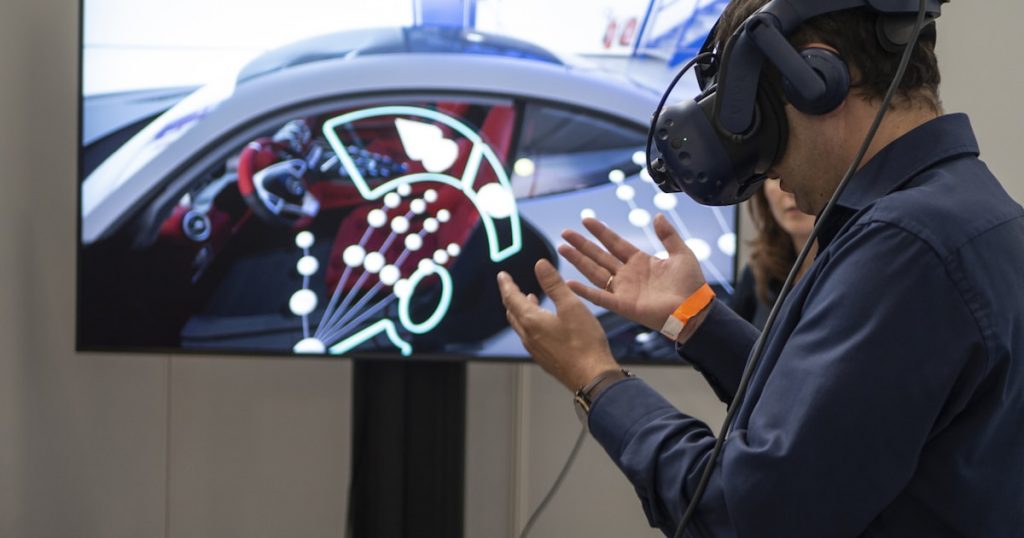 AI 助手正在从软件变成随身设备:为什么中枢+终端会是下一阶段形态